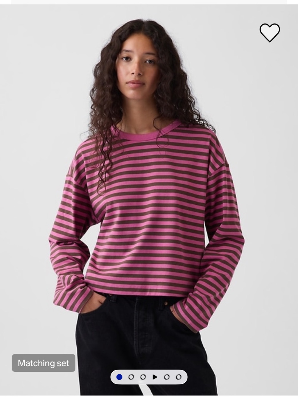 GAP oversized crop tshirt